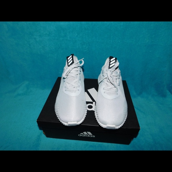 Running sneakers - Picture 1 of 3